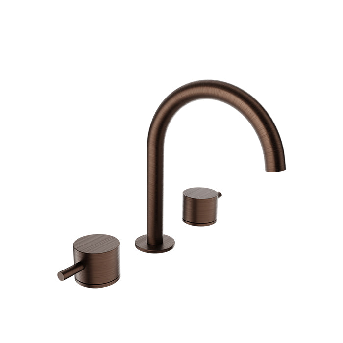 Baril 8" c/c lavatory faucet, drain included