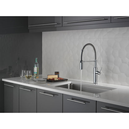 Delta Antoni Single-Handle Pull-Down Spring Kitchen Faucet