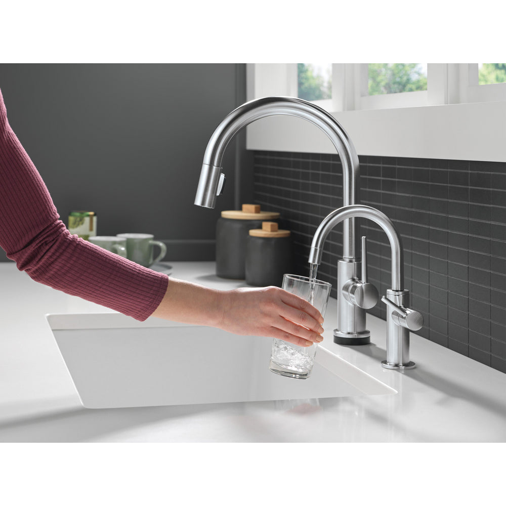 DELTA® Contemporary Round Beverage Faucet