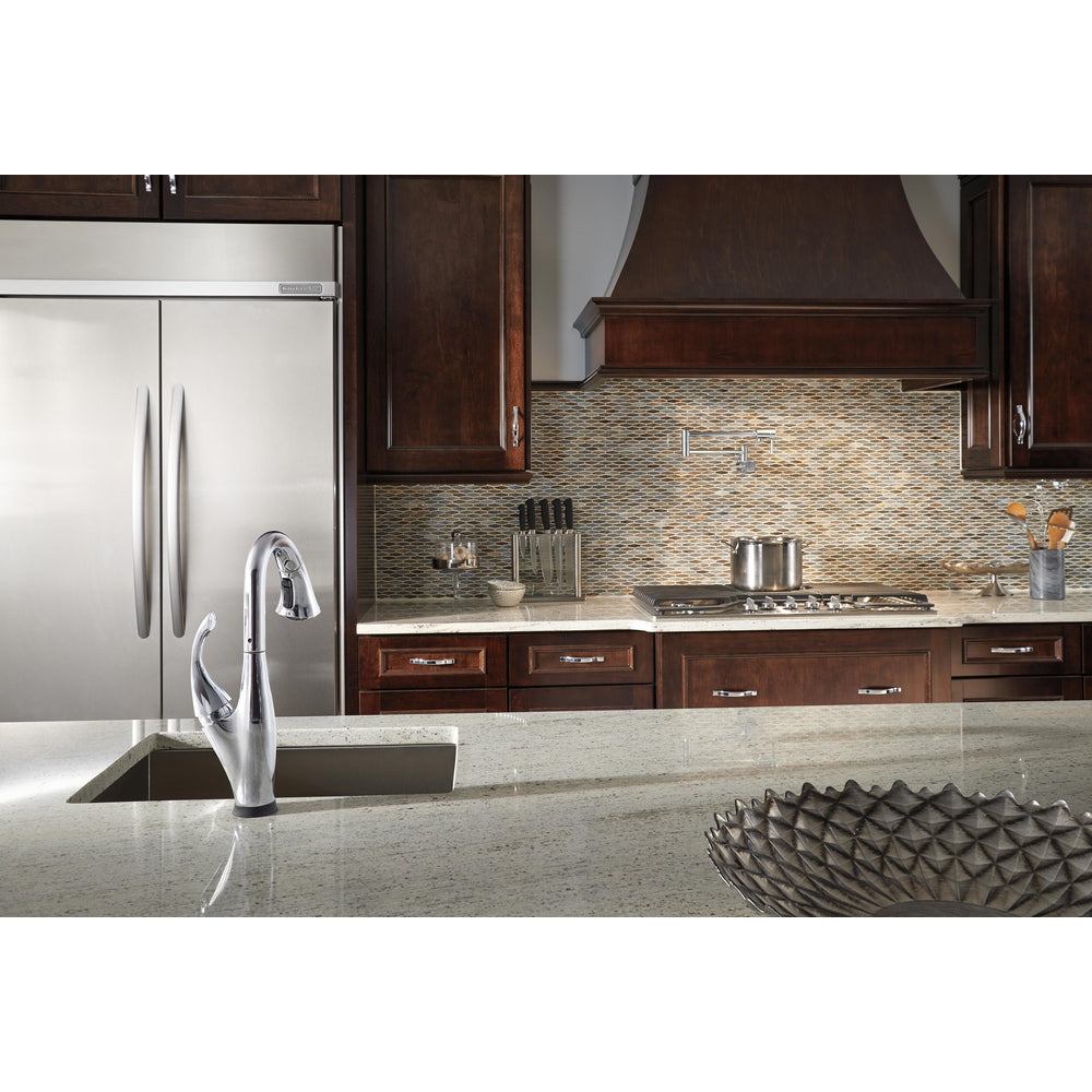 DELTA Contemporary Pot Filler