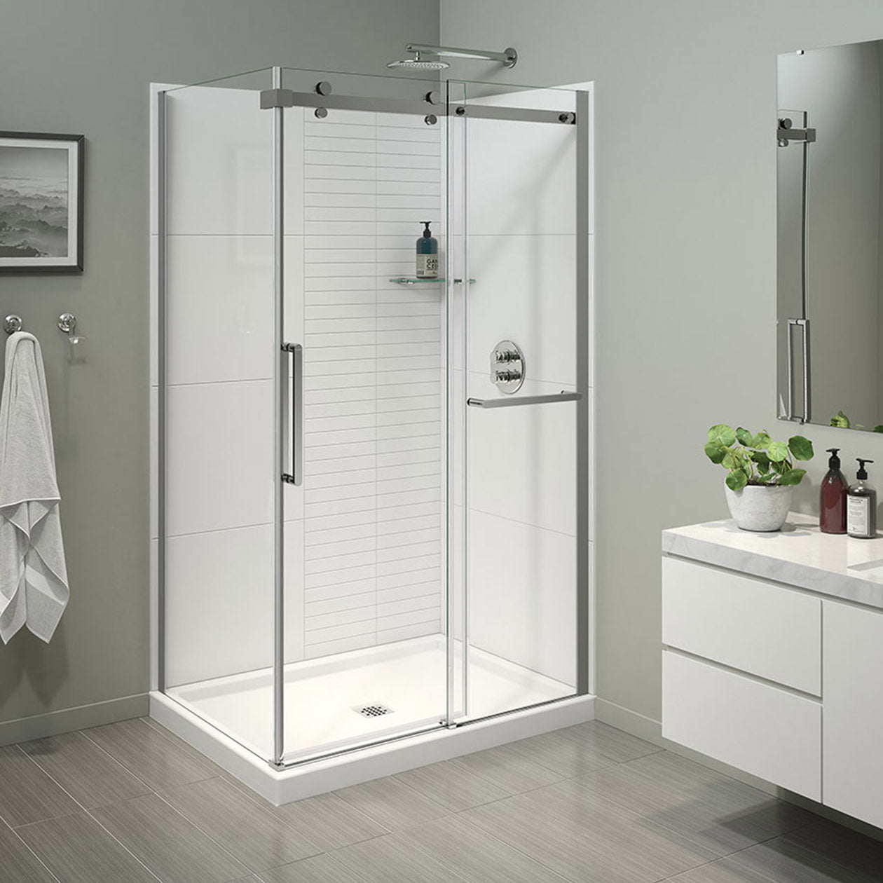 Halo Pro 44 ½-47 x 78 ¾ in. 8 mm Sliding Shower Door with Towel Bar for Alcove Installation with Clear glass in Chrome