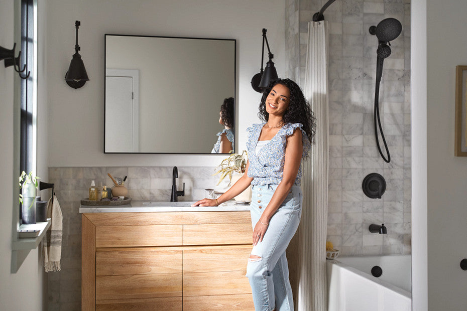 Moen Mikah Chrome robe hook