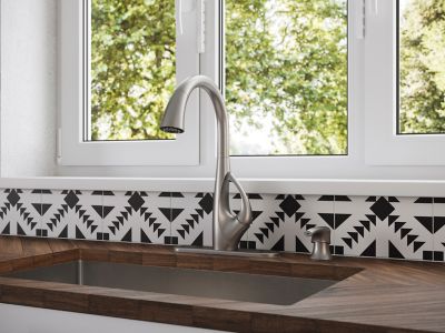 Jovi 1-Handle Pull-Down Kitchen Faucet 1-Handle Pull-Down Kitchen Faucet