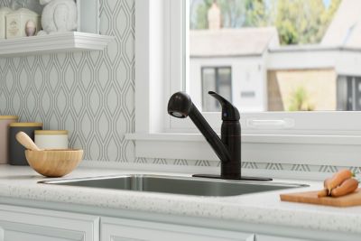 Pfirst Series 1-Handle Pull-Out Kitchen Faucet 1-Handle Pull-Out Kitchen Faucet