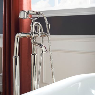 Pfister Free-Standing Tub Filler Free-Standing Tub Filler