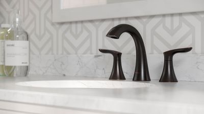 Weller 2-Handle 8" Widespread Bathroom Faucet 2-Handle 8" Widespread Bathroom Faucet