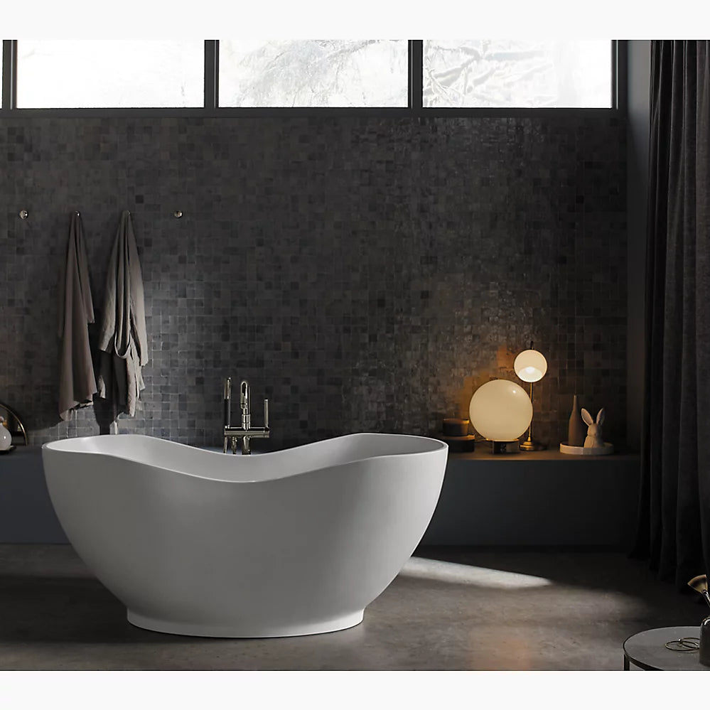 Abrazo® 66" x 31-1/2" freestanding bath