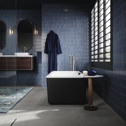 Volute® 63" x 28-3/8" freestanding bath with shroud